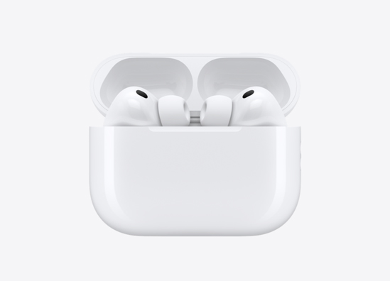 Se muestra un par de AirPods Pro dentro de un estuche de carga MagSafe abierto.