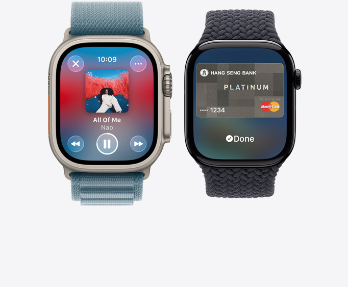 Apple?Watch Ultra?3，原色鈦金屬錶殼，螢?zāi)徽故?Apple Music app 的正在播放畫(huà)面，Apple Watch Series 11，拋光亮黑色鋁金屬錶殼，螢?zāi)徽故?Apple Pay 的畫(huà)面
