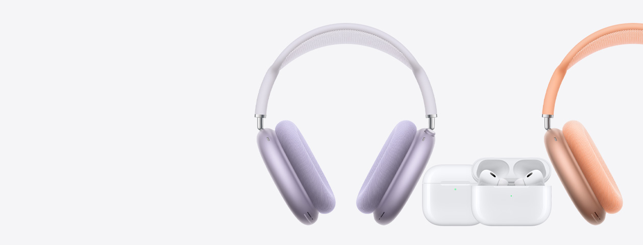 Dua AirPods Max di dekat AirPods Generasi ke-2, AirPods Generasi ke-3, dan AirPods 4 Generasi ke-2.