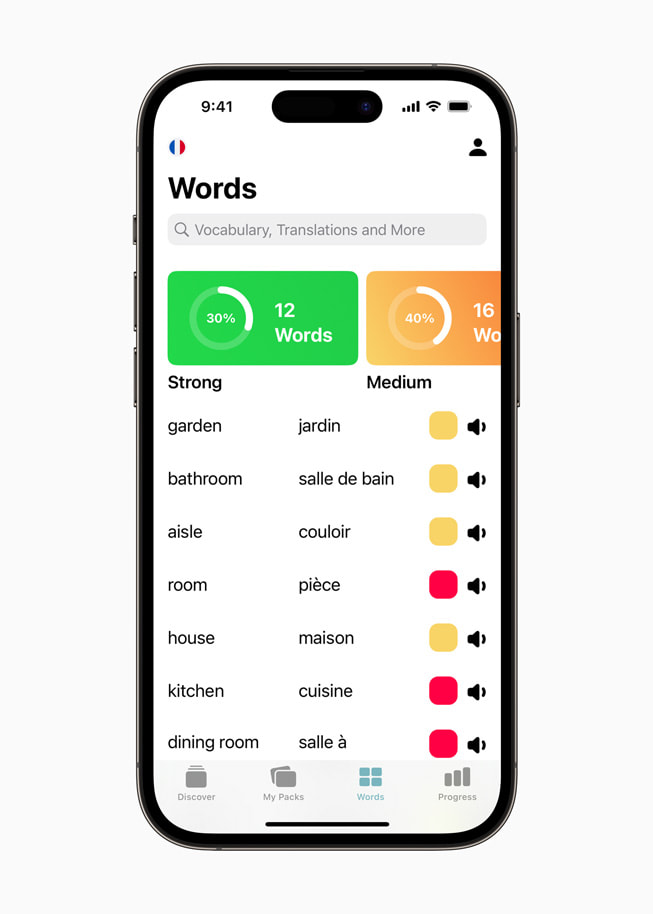 A French lesson in LENGO on iPhone 14 Pro shows a user’s progress.