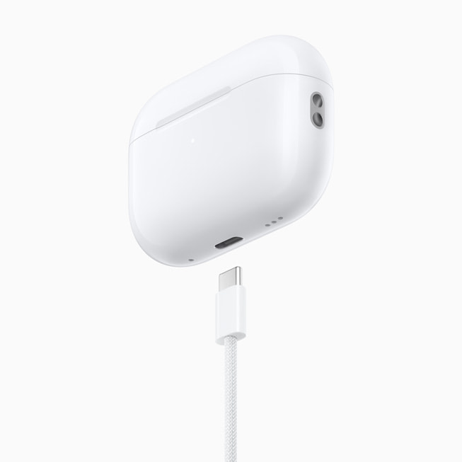 AirPods Pro (2nd generation) with MagSafe Charging (USB?C) is shown.