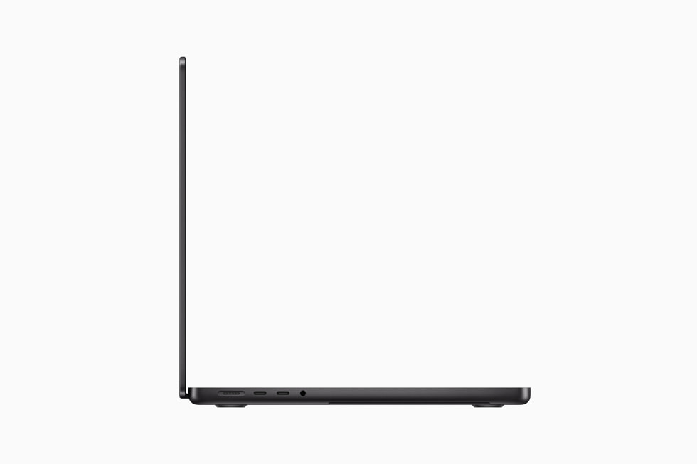 Tampak samping MacBook Pro baru yang tipis.