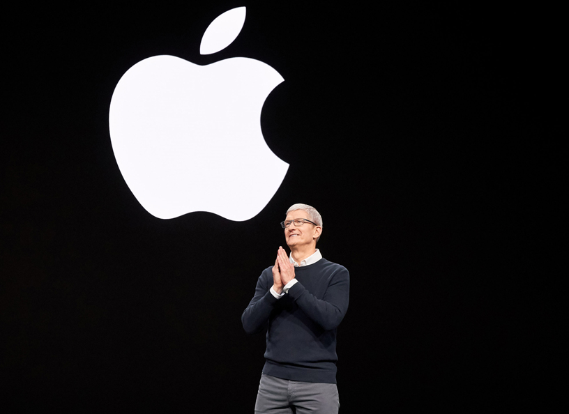 Tim Cook Apple’?n Mart 2019 etkinli?inin a??l???n? yap?yor.