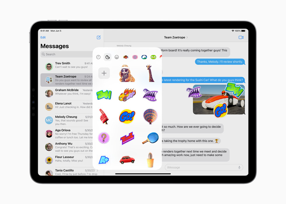 Ein iPad?Pro zeigt eine Sammlung von Stickern in der Nachrichten App an.