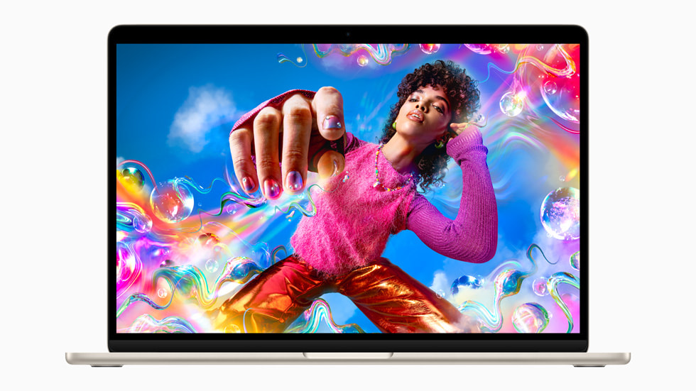 ???? ????? ?????? ???? 15.3 ??? ??? MacBook Air ?????? ???? 15 ???.