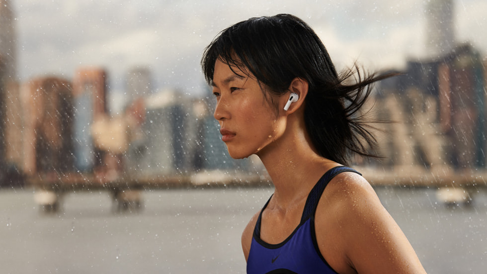 ???? ????? AirPods (????? ??????) ?? ?????.