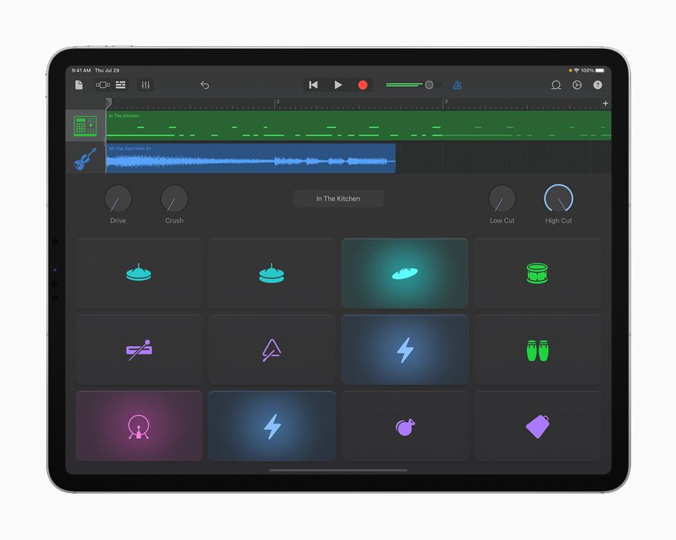 Apple TV+’ta “Watch the Sound With Mark Ronson” i?in bateri ekran?.