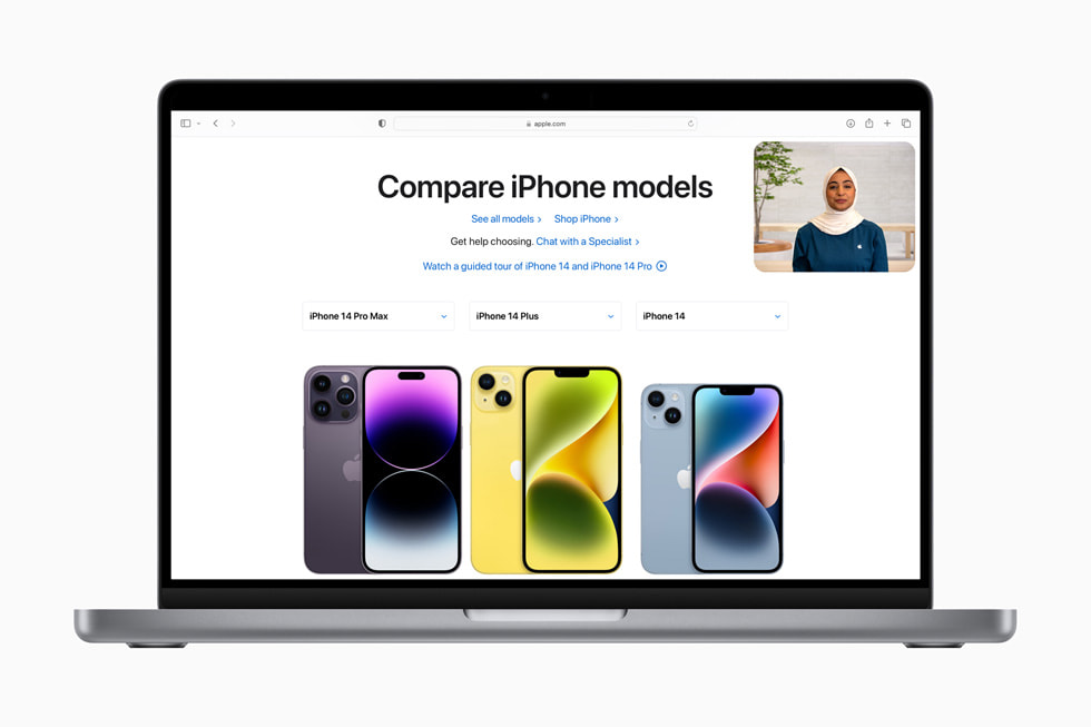 The Shop with a Specialist over Video experience is shown over an [apple.com] (http://m.05589.cn) page reading “Compare iPhone models” and showing iPhone 14 Pro Max, iPhone 14 Plus, and iPhone 14.