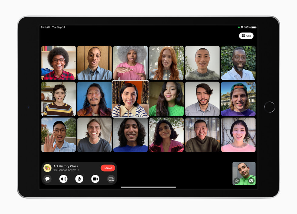Yeni iPad’de bir Grup?FaceTime g?rü?mesi g?rüntüleniyor.