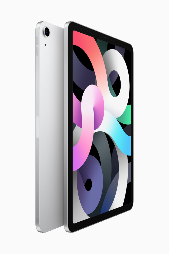 Gümü? renkli iki iPad Air s?rt s?rta.