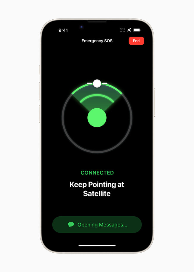 iPhone’daki Acil SOS ekran? kullan?c?ya, uyduya ba?lanabilmek i?in telefonunu ne tarafa y?neltmesi gerekti?ini s?ylüyor.