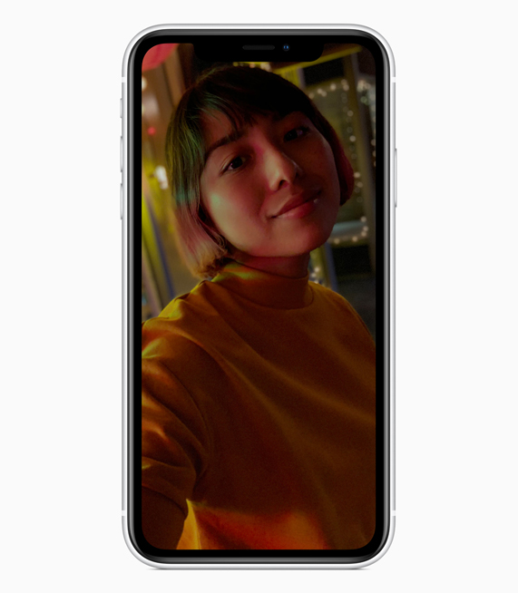 Portre modunu g?steren iPhone XR.