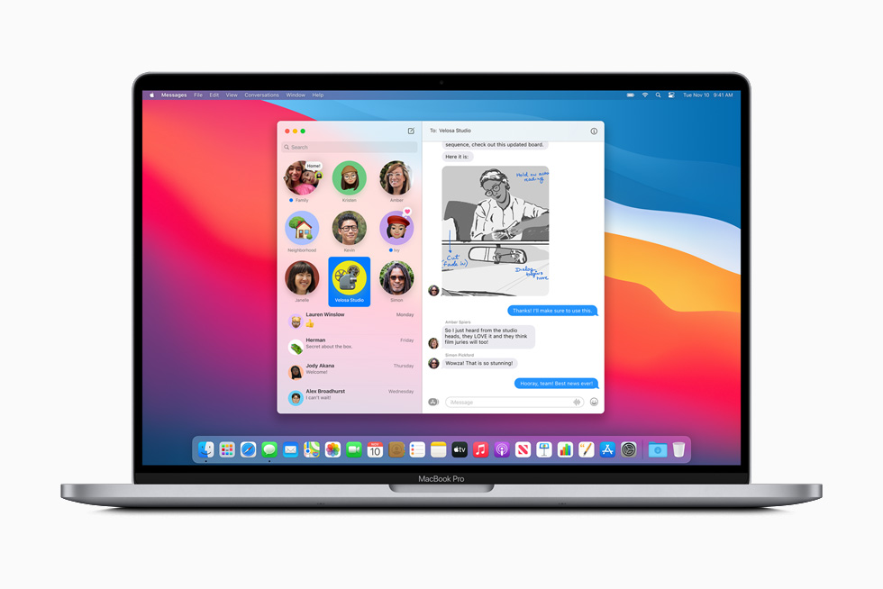 MacBook Pro’daki Mesajlar’da i?nelenmi? bir sohbet g?rüntüleniyor.