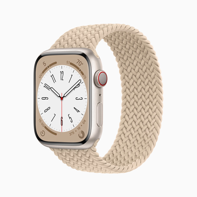 Y?ld?z ????? rengi alüminyum kasaya sahip yeni Apple Watch Series 8.