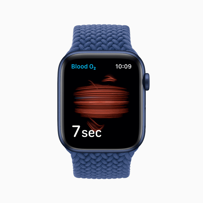 Apple Watch Series 6’daki yeni Kanda Oksijen uygulamas?n? g?steren bir GIF.