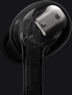 N?rbillede af arkitekturen p? AirPods Pro 2, der peger hen mod de st?jisolerende silikone?repropper.